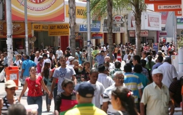 Confira o que abre e fecha em Alagoas na estreia do Brasil na copa do mundo feminina