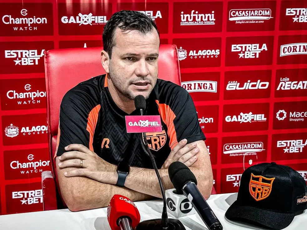 Escalação do CRB: Daniel Paulista terá os retornos de Falcão e Renato para enfrentar o Criciúma