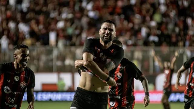 Vitória (BA) e Botafogo (SP) vencem seus jogos no encerramento da 19ª rodada da Série B