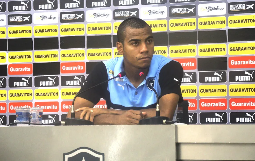 Justiça concede liberdade a ex-São Paulo, CSA e ASA após tentativa de homicídio contra irmão