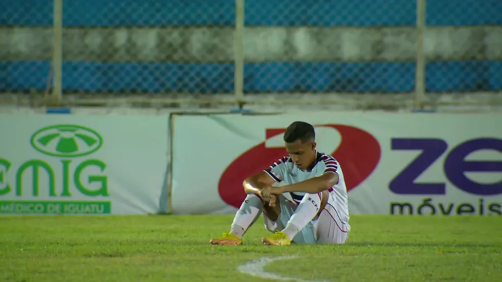 Sem calendário nacional, Santa Cruz só jogará até abril em 2024 e está próximo de ser SAF