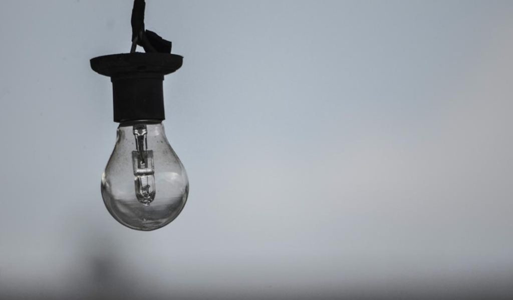 Apagão nacional deixa cidades de Alagoas sem energia elétrica na manhã desta terça-feira