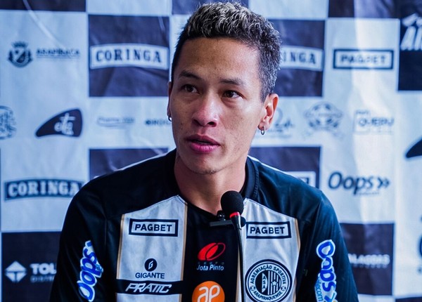Após Jogador Yamada, do ASA, afirmar que foi ameaçado de morte pelo treinador Celso Teixeira e por auxiliar, treinador e diretoria se pronunciam