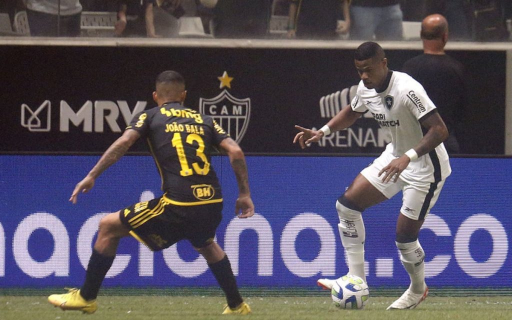 Botafogo perde para o Atlético-MG fora de casa e liga alerta na luta pelo título do Brasileirão