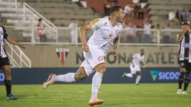 Na estreia de Argel Fuchs, ABC é goleado pelo Tombense-MG e segue na lanterna da Série B