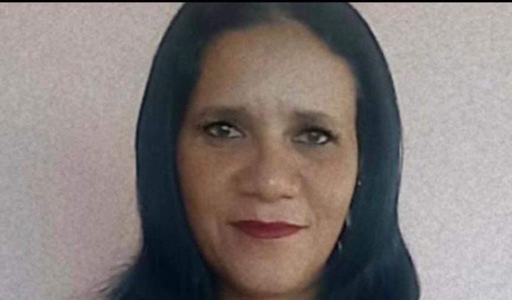 Mulher é assassinada a facadas pelo atual companheiro, em Canapi