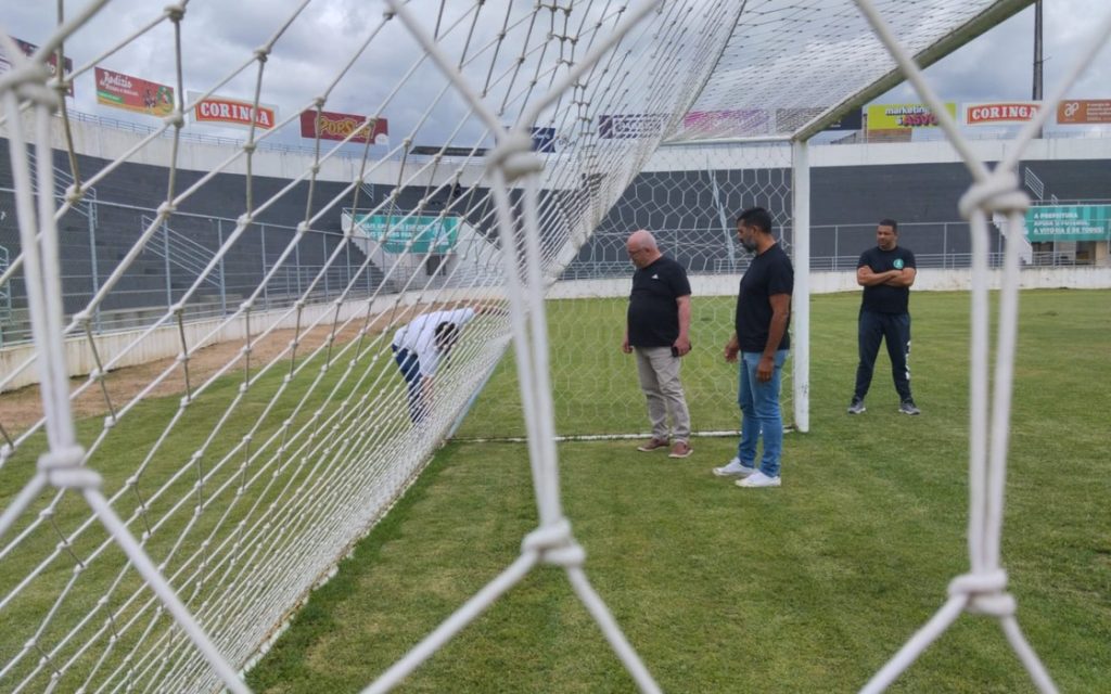 Secretário de Esportes, Josenildo Souza, promete melhorias no Estádio Coaracy da Mata