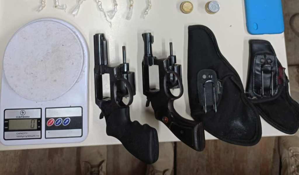 Dupla suspeita de aterrorizar o sertão morre em troca de tiros com a polícia