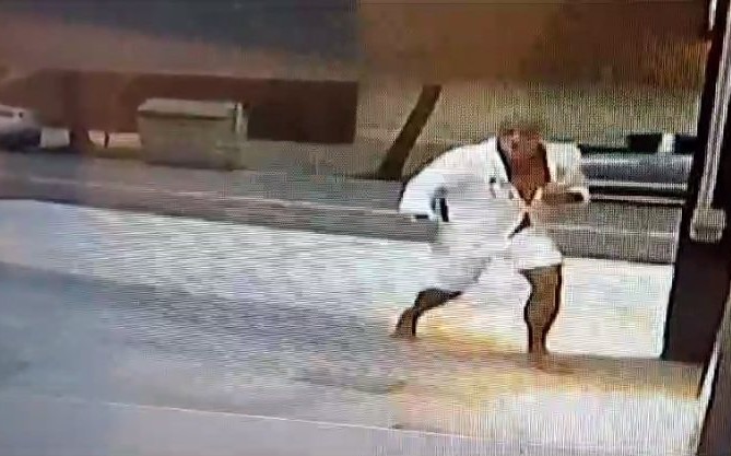 Empresário morre em troca de tiros com a polícia após achar que casa estava cercada de assaltantes