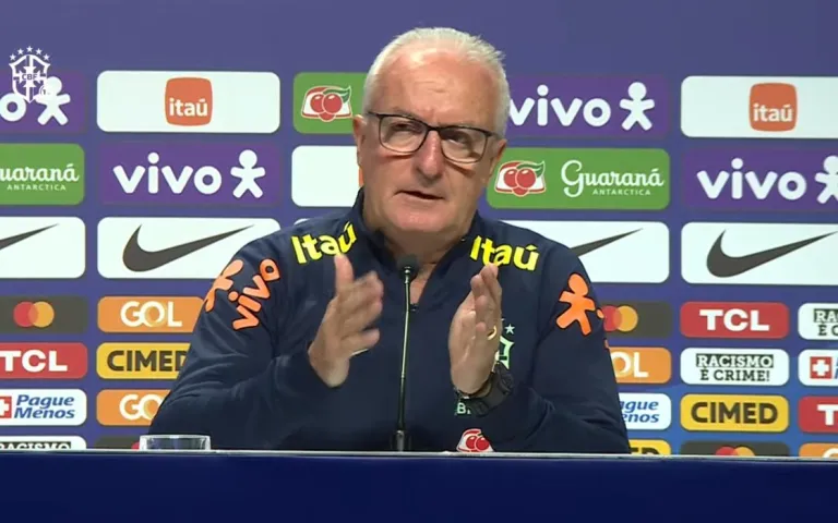 Seleção inspira o mundo e precisa voltar a vencer, diz Dorival Júnior